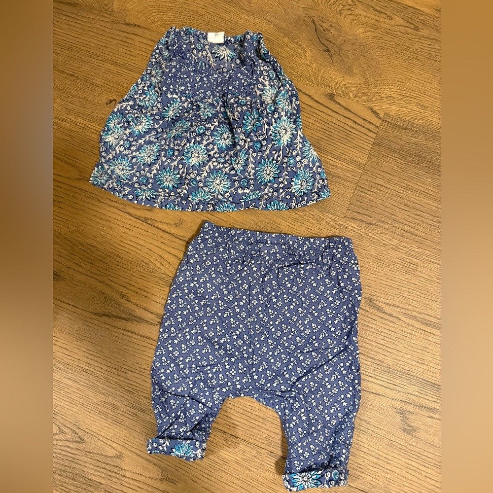 Gap baby Floral Blue Kids Outfit Set - size 6-12m